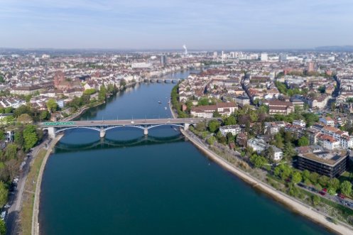 Luftansicht Rhein Basel